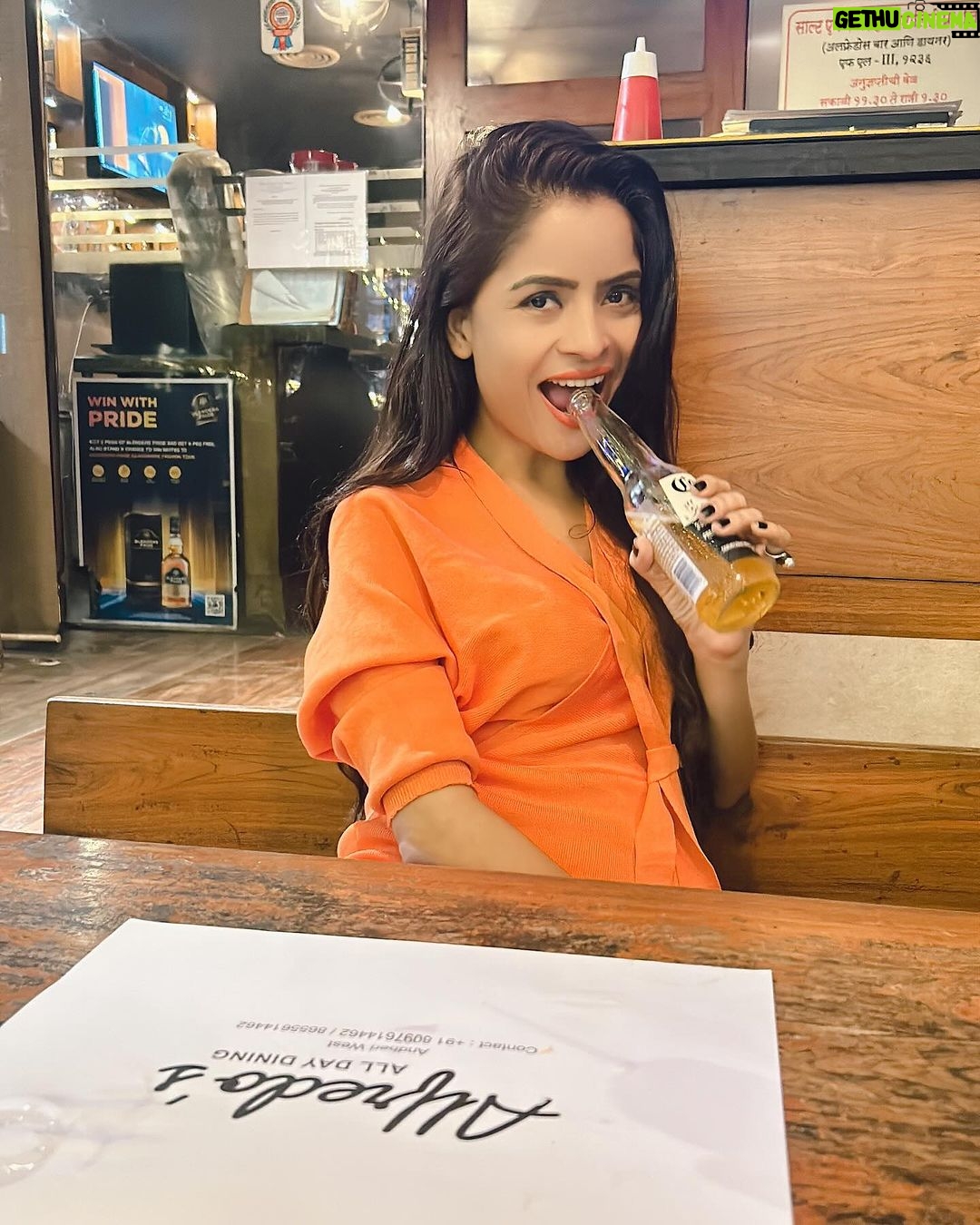 Gehana Vasisth Instagram - I m very comfortable in my own space and with my insta family … So plz red flags 🚩 stay away … . . #trending #viral #instagram #love #explorepage #explore #instagood #fashion #follow #tiktok #like #likeforlikes #followforfollowback #photography #india #trend #instadaily #memes #music #style #trendingnow #reels #foryou #likes #photooftheday #model #beautiful #bollywood #bhfyp #gehanavasisth