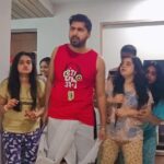 Gopika Anil Instagram – Bloody fellaas. Pediye illa..🤣

#fun
#friends