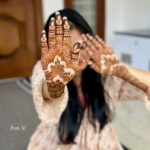 Gopika Anil Instagram – 🤎🤎🤎
.
. 
.
.
.
.
.
. 
.
.
#mehndi #simplemehendi #bridalmehndi #partyhenna #hennainspire #hennainspo #hennalove #picoftheday #bridalhenna #hennaartist #simplehenna #bridemaids #mehndi2023 #keralabride #artistsoninstagram #hennatatto #indianbride #wedding #indianbride #worldhennaforall #mehndilove #bridalhennaartist #mehendidesign #mehandidesign #hennalookbook
#footmehndi #hennainspo_1 #trendymehndidesigns #newhenna #hennafun