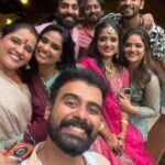 Gopika Anil Instagram - THE GANG... Extending..... #friendship #forlife @gops_gopikaanil @padmasoorya @__keerthana_anil__ @shafna.nizam @premjacob06 @thisis_shyam @ajay_k_antony @par_jaykay @sujibg @divyarun2411