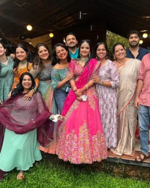 Gopika Anil Instagram - THE GANG... Extending.....

#friendship #forlife

@gops_gopikaanil @padmasoorya @__keerthana_anil__  @shafna.nizam
@premjacob06 @thisis_shyam @ajay_k_antony @par_jaykay @sujibg @divyarun2411