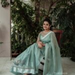 Gopika Anil Instagram - Immersed in the beauty of this outfit ! 💚 Saree- @jazaashdesignstudio 💚 Makeup n hair- @abilashchickumakeupartist 💚 Pc - @vysakhvyga_official . #ootd #outfitoftheday #organzasaree #loveforsaree #pastelshades #pictureoftheday #jazaashdesignstudio #photoshoot