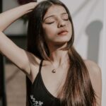 Gracy Goswami Instagram – 🌞💋

Shot by: @fashionbyronak @aaditya.jpeg 

.
.
.
.
.
.
.
.

#photoshoot #photoshootdiaries #pictures #picturebooks #trending #instagramposts #style #fashion #collaboration #collab #fashioninspo #shoot #shoots #hair #makeup #editing #outfitinspiration #sundayitis #sundays #happydays #vibe #grace #graceitwithgracy #500ksoon  #taylorswift #loveyouguys #grattitude #patience #passion #hardwork