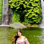 Gracy Goswami Instagram – BRB out chasing waterfalls! 🤍🩵💙

.
.
.
.
.

#bali #baliindonesia #vacation #vacaymode #vacayvibes #vacaymodeon #twinwayerfalls #explore #travel #wanderlust #internationvacay #surreal #instagramposts #style #fashion #outfitinspiration #sundayitis #sundays #happydays #vibe #grace #graceitwithgracy #500ksoon  #taylorswift #loveyouguys #grattitude #patience #passion #hardwork Banyumala Twin Waterfalls