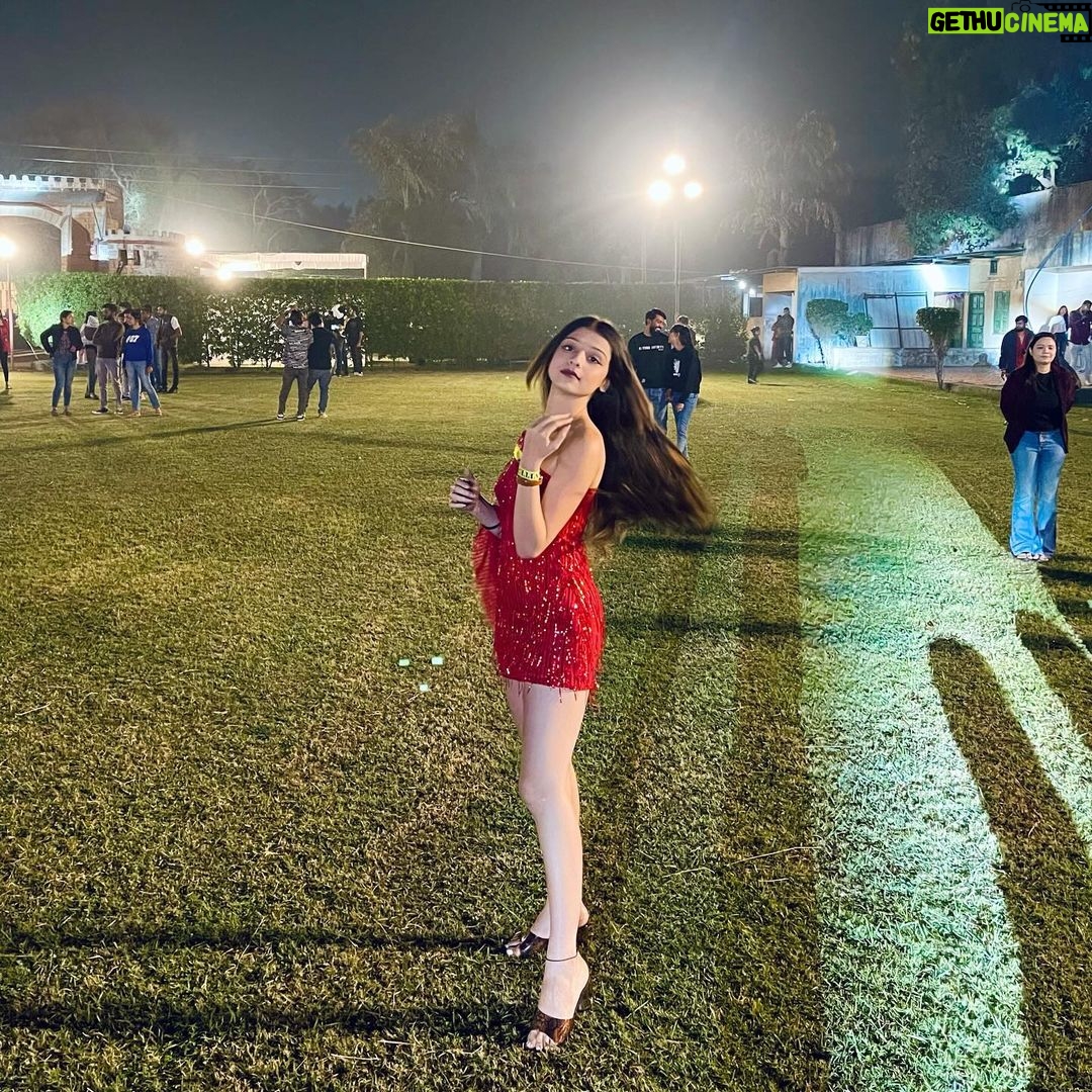 Gracy Goswami Instagram - POV: if 🌶️ was a human! Pc: @aditshahh . . . . . . . . #photoshoot #photoshootdiaries #pictures #picturebooks #trending #instagramposts #style #fashion #collaboration #collab #fashioninspo #shoot #shoots #hair #makeup #editing #outfitinspiration #sundayitis #sundays #happydays #vibe #grace #graceitwithgracy #500ksoon #taylorswift #loveyouguys #grattitude #patience #passion #hardwork