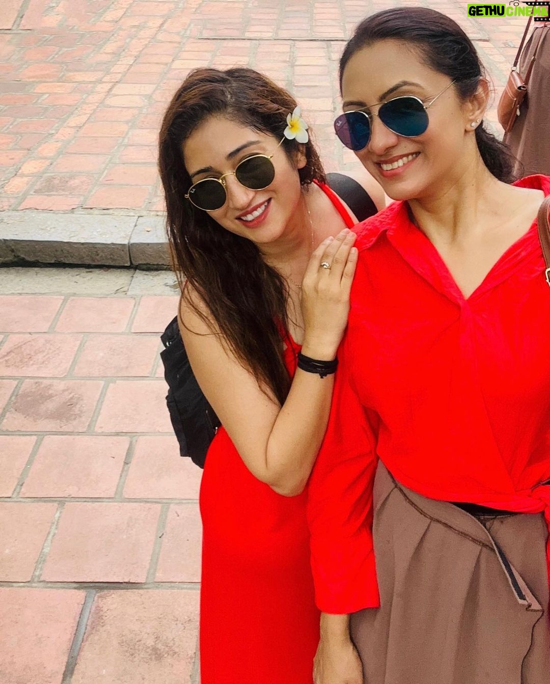 Gungun Uprari - 31.7K Likes - “The world is a book and those who do not travel read only one page.” ❤️
@vandanalalwani777
.
.
.
.
#vietnam #vietnamtravel #travel #travelphotography #freinds #happiness 🌸