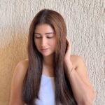 Gungun Uprari Instagram - How the gorgeous @gungunuprari achieved healthy, hydrated locks? Read here 👇 "I did it with the help of KeraStraight Protein Mask and KeraStraight Ultimate oil brought to India by Evòlvere🙌🏻 I absolutely loved KeraStraight Protein Mask which deeply conditioned my hair and also repaired the damage immensely from inside out.❤️‍🩹 Whereas, KeraStraight Ultimate Oil - a blend of 9 specially selected premium oil added shine to my hair and helped me get rid of all the frizz! Trust me, do try out their range. You'll just love it.😍"         #evolvereofficial #kerastraight #innoluxe #haircaretreatment #haircaretips #haireducation #haircareroutine #hairsalon #beautytips #hairgamestrong #hairislife #beautyobsessed