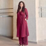 Gungun Uprari Instagram - “I get up every morning and it’s going to be a great day. You never know when it’s going to be over, so I refuse to have a bad day.” ❤️ . . . . . Dress @truebrowns 🌸 . . . #happyweekend #dresses #comfort #cotton #truebrown #saturday