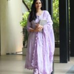 Gungun Uprari Instagram - “Simplicity is the ultimate sophistication.” Thanks @roze.india For such elegant style.. i@loved it ❤️