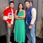 Gungun Uprari Instagram - My first #podcast 😄 And thanks a lot my Insta family for #1m #1million #family #followers ❤️❤️❤️❤️ Celebration coming soon 🎉 It was lovely working with you again @gautam_nain_official @raghavpulkit Coming soon @podcastadda00 🤟 #podcast #podcaster #podcastlife #podcastersofinstagram #gungunuprari