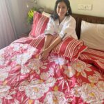 Gungun Uprari Instagram - “The word “saturday” has the word “sat” in it. Make sure your take the time this day to sit and relax.” ❤️ Enjoying my Saturday mor with @boutiquelivingindia Super comfortable and Superior color combos that enhance the beauty of your bedroom Join me in supporting the Sleep With Comfort campaign with @BoutiqueLiving and prioritize rest for a better life. Good sleep is not a luxury; it's a fundamental aspect of our well-being. Let's break the stigma around rest and embrace healthy habits that will help us wake up feeling our best. The power of a good night's sleep is transformative. Let's make it a priority. #PrioritizeRest #BetterSleepBetterLife #SleepWithComfort @boutiquelivingindia @alphabetmedia