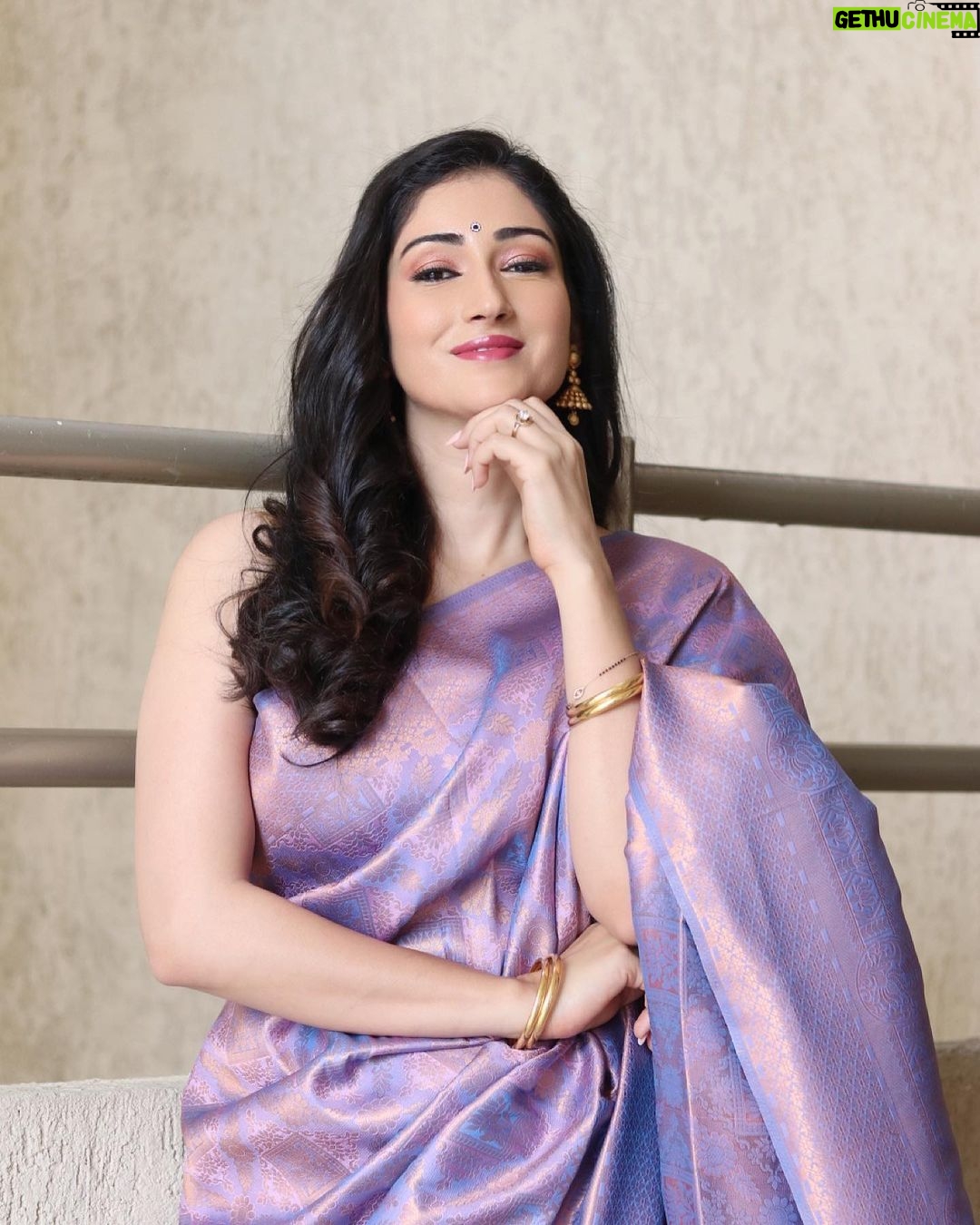 Gungun Uprari Instagram - Happy #gudipadwa May god bless you all ππ» And me too π Sari @mysilklove β€οΈ #festival #fastivalfashion #traditional #traditionalwear #mumbai #maharashtra #marathi #shivajimaharaj #shivratri