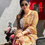 Gungun Uprari Instagram - Suit up and bring on the Punjabi vibes 😂 Panjabi look 👀 Dress @trend_on_the_go Photo credit @celesti.bairagey 🤗 #panjabidress #suitsalwar #happyvibes #panjabi #panjabigirl #panjabi