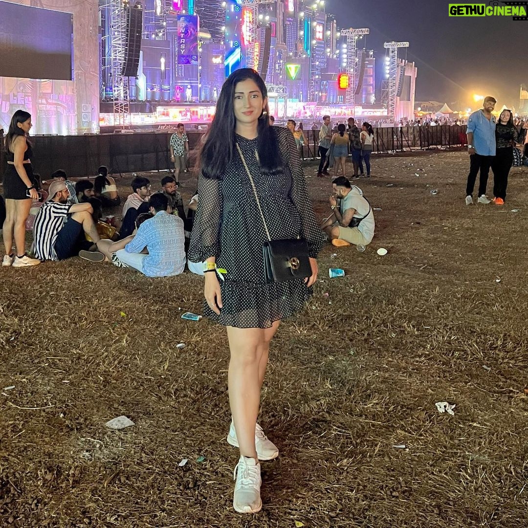 Gungun Uprari - 25.6K Likes - Happy New Year, my love 🤗
The next year can be a great year together if you just agree with everything I say 😂😍
.
.
.
#happytimes #evening #happynewyear #2023 #newyear 💕