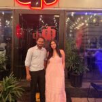 Gungun Uprari Instagram - Wonderful visit and a great time with @glocaljunction ❤️ @glocaljunctionmalad and their amazing staff. Enjoyed being your guest and it was a pleasure to be included in such a wonderful evening . Our compliments to the chef and we will be delighted to visit you guys again very soon . . . . #weekend #restaurant #food #delight