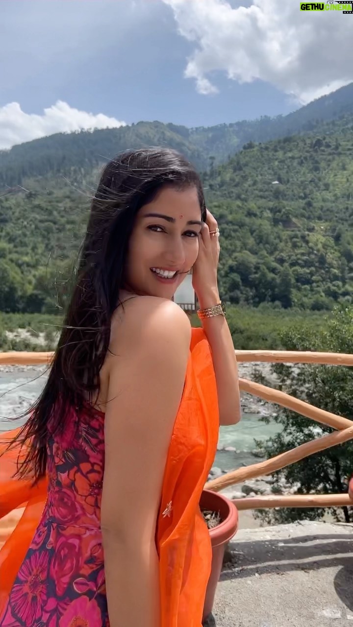 Gungun Uprari Instagram - 💕 मौसम . . . . . . . . Dress @pomcha_jaipur . . . . . . . . . . #reels #reelsinstagram #instagram #trending #viral #explore #love #instagood #explorepage #tiktok #reelitfeelit #india #follow #fyp #photography #reel #instadaily #followforfollowback #reelsvideo #like #likeforlikes #fashion #memes #foryou #reelkarofeelkaro #music #o #insta #instagramreels #ke
