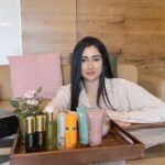 Gungun Uprari Instagram - #ख़ूबसूरती Lounge wear @semyabyshivani 🌸 My daily glow owes to Clean beauty skincare from @perennecosmetics . . I believe one should invest wisely in skincare so I recommend Clean beauty . I trust Perenne for high quality natural products. I daily use perenne Clarifying facewash toner moisturizing gel glow booster serum and sunscreen. Perenne sunscreen is my best buddy even when I am home or going out. I do use perenne scrub and mask with AHA BHA and Niacinamide twice a week. This antioxidant rich rang takes care of my all skin probs and keeps dullness at bay. My skin keeps glowing and shining with Perenne. #beautyblogger #beauty #makeup #skincare #makeupartist #blogger #mua #makeupaddict #beautyblog #makeuplover #instabeauty #fashion #fashionblogger #skincareroutine #cosmetics #beautytips #makeupjunkie #makeuptutorial #instamakeup #makeupblogger #wakeupandmakeup #beautyinfluencer #makeupoftheday #love #hudabeauty #instagood #beautybloggers #motd #beautiful