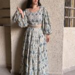 Gungun Uprari Instagram - “Although I understand that all days are equal with 24 hours each, most of us agree that Friday is the longest day of the week and Sunday the shortest!” 😃 . . . . . . Getting ready for Sunday in this elegant and comfortable cotton crop top lehenga set from @thekapas_ #comfyclothes #fashion #comfyoutfit #ootd #comfystyle #comfy #style #loungewear #shopsmall #shoplocal #shopping #clothing #trendy #outfit #lookoftheday #onlineshopping #womensclothing #dress #instastyle #coolclothes #lovethislook #outfitpost #outfitoftheday #lookbook #womendress #hawaii #fallinginlovewith #curvyfashion #mauiboutique #shopoholic