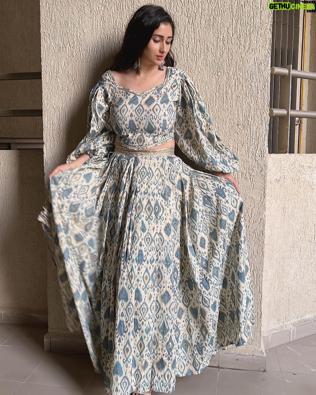 Gungun Uprari Instagram - “Although I understand that all days are equal with 24 hours each, most of us agree that Friday is the longest day of the week and Sunday the shortest!” 😃 . . . . . . Getting ready for Sunday in this elegant and comfortable cotton crop top lehenga set from @thekapas_ #comfyclothes #fashion #comfyoutfit #ootd #comfystyle #comfy #style #loungewear #shopsmall #shoplocal #shopping #clothing #trendy #outfit #lookoftheday #onlineshopping #womensclothing #dress #instastyle #coolclothes #lovethislook #outfitpost #outfitoftheday #lookbook #womendress #hawaii #fallinginlovewith #curvyfashion #mauiboutique #shopoholic