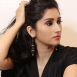 Gungun Uprari Instagram - Statement earrings are great for making a powerful impression ❤️ . . . . . Earrings @bakajewelry Footwear @anse.sandals #earrings #jewelry #jewellery #fashion #handmade #necklace #accessories #handmadejewelry #silver #earringsoftheday #gold #style #rings #bracelet #love #bracelets #ring #bangles #jewelrydesigner #smallbusiness #jewelryaddict #jewels #onlineshopping #indianjewellery #necklaces #earringsofinstagram #jhumkas #jewelrydesign #fashionjewelry #bhfyp