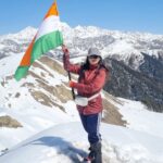 Gungun Uprari Instagram - Short story ❤️ Of what all we did as a team🤗 My first ever Himalayan trek with @indiahikes was a wonderful experience.Everything was well managed and went according to the plan . Safety, food , stay and our trek leader @mr.crazytraveller number one 😄 Looking forward for another one 😀 #mountains #nature #travel #landscape #hiking #photography #naturephotography #adventure #travelphotography #mountain #photooftheday #landscapephotography #naturelovers #love #wanderlust #trekking #instagood #sky #explore #snow #sunset #outdoors #beautiful #travelgram #ig #picoftheday #hiking #gungunuprari #clouds #bhfyp