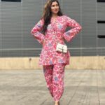 Gungun Uprari Instagram - What you wear is how you present yourself to the world . . . Fashion is instant language.” – Miuccia Prada. . . . Today in a cool and comfortable mode With Floral co- ord sets from @tara_c_tara 🌸 . . Bag @maisonvalentino . . #pink #barbie