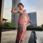 Hamsa Nandini Instagram - Hello December! 👻 Here's to the last 31 days of ☆celebrating how far we have come. ☆reflecting on all we have learned this year. ☆knowing we are not alone if we are grieving or hurting in this season. ☆remembering that even though there are 100 things to do,we are not wrong for needing time to rest. ☆being greatful for things both great and small. ☆believing that some of the best gifts we can give are time, empathy and love. . #birthdayweek #🥳 #swanstories . Hair: @curls_and_curves555