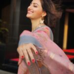 Hamsa Nandini Instagram - Hello December! 👻 Here's to the last 31 days of ☆celebrating how far we have come. ☆reflecting on all we have learned this year. ☆knowing we are not alone if we are grieving or hurting in this season. ☆remembering that even though there are 100 things to do,we are not wrong for needing time to rest. ☆being greatful for things both great and small. ☆believing that some of the best gifts we can give are time, empathy and love. . #birthdayweek #🥳 #swanstories . Hair: @curls_and_curves555