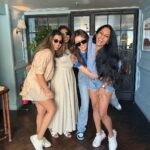 Hansika Motwani Instagram - Happy girls are the prettiest 🥰🧿❤️
