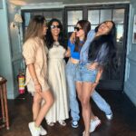 Hansika Motwani Instagram - Happy girls are the prettiest 🥰🧿❤️