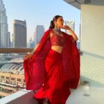 Hansika Motwani Instagram - Event ready ❣️ • • • Styling: @niru05_raghupathy Outfit: @pinkcitybysarika @dipublicrelations Jewellery: @minerali_store @azotiique Hmu @aida_glow @sankpalsavita Dubai, United Arab Emirates