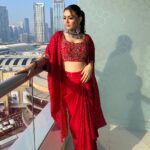 Hansika Motwani Instagram - Event ready ❣️ • • • Styling: @niru05_raghupathy Outfit: @pinkcitybysarika @dipublicrelations Jewellery: @minerali_store @azotiique Hmu @aida_glow @sankpalsavita Dubai, United Arab Emirates