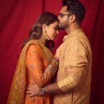 Hansika Motwani Instagram - Happy Diwali 🪔 • • • • 🧿 Styled by : @niru05_raghupathy Outfit: @rimpleandharpreet Jewellery: @sanzanyjewels @dipublicrelations Shot by: @gohil_jeet @sankpalsavita