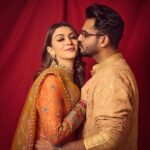 Hansika Motwani Instagram - Happy Diwali 🪔 • • • • 🧿 Styled by : @niru05_raghupathy Outfit: @rimpleandharpreet Jewellery: @sanzanyjewels @dipublicrelations Shot by: @gohil_jeet @sankpalsavita