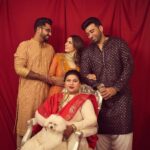 Hansika Motwani Instagram - Happy Diwali 🪔from us to you❤️ Love & light always ✨