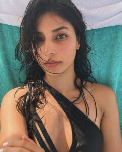 Harshita Gaur Instagram - Randomness…