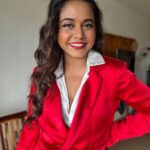 Hemangi Kavi Instagram - Did I Paint the Town Red? ❤️💋👠💄🌶️🍷🚗🎸 #कवीहुँमैं #हेमांगीकवी #तीसावळीगं #kavihunmain #hemangikavi #thatduskywoman #trending #red #dojacat #paintthetownred Mk up, Hair, Styling & Photos: Yours Truly 🥰 Mumbai, Maharashtra