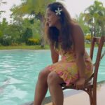 Hemangi Kavi Instagram - August!!! #कवीहुँमैं #हेमांगीकवी #तीसावळीगं #kavihunmain #hemangikavi #thatduskywoman #trending #august
