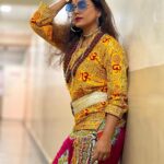 Hemangi Kavi Instagram - When life is a नशा & u r habitual! 🤩 #कवीहुँमैं #हेमांगीकवी #तीसावळीगं #kavihunmain #hemangikavi #thatduskywoman #trending #hippiculture #zeenataman #ashabhosale #dummarodum
