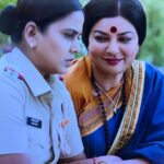 Hemangi Kavi Instagram - Happy Birthday @sushmitasen47 My actual inspiration & favourite personality! ❤️ Working with you, sitting right next to you, sharing very warm and beautiful moments with you during shoot was like dream come true! I will never forget that moment when you held my hand, I was like is this even real when we were rehearsing this scene. I was smiling and thrilled at the same time inside. Uff! 😇 जब 1994 में आपने Miss Universe का खिताब जीता, तब वो बस हमारे देश के लिए सिर्फ एक गर्व की बात नहीं थी, बल्कि इस देश की उस हर एक लडकी के लिए बहोत बडी बात थी, उसकी नीजी जीत थी, मानो जैसे वो खिताब उस हर एक लडकी ने जीता जो उसके कुदरती सावले रंग-रुप, कद-काठी के लिए समाज द्वारा या कभी कभी अपनों से ताने सुनती थी! अपने आप को कम समझती थी! लेकिन आपने मुझ जैसे उन कई लडकीयों को हौसला दिया, हिम्मत दी, सपने देखनें और उन्हें पुरे करने की ताकत दी! एक सावले रंग की, middle class family से आई हुई साधारण सी लडकी सही मायनो में असामान्य जीत हासिल कर सकती है, for generations लोगों को अपनी जीत से, सोच से, बातों से inspire कर सकती है, अपने terms पे जिदंगी जी सकती है और खुश रह सकती है ये दिखा दिया! Thank you for being you, Sush! 😘😘😘 You r beautiful inside out! ❤️ Once again Happy Birthday! Dugga Dugga Thank you @ravijadhavofficial @paragmehtacasting for giving #Taali to me! 👏🏽🙏🏽 Will be forever #grateful #sushmitasen #duggadugga #19thnovember Mumbai, Maharashtra