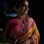 Hemangi Kavi Instagram - Magic of low light by आमचा माणूस 🙈❤️ and #happysmileday to all of you! #कवीहुँमैं #हेमांगीकवी #तीसावळीगं #kavihunmain #hemangikavi #thatduskywoman #trending #noedit #iphoneonly Malabar Hill, Maharashtra, India