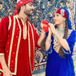 Hiba Nawab Instagram - Hope you guys enjoyed this episode! It was fun shooting the song sequence. Loved the kashmiri attire and the whole setup! Kudos to the team! @yogeshbhati9999 @gdimri 🫶 Watch jhanak at 10:30, Monday-sunday on starplus and disney + hotstar. @hibanawab many more reels to come! 😁 #jhanak #starplus #reelsinstagram #gulimata #music #romantic #love #song #krushalahuja #krushal