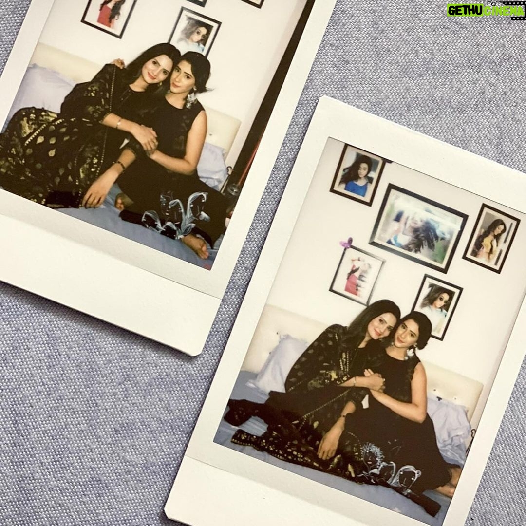 Hiba Nawab Instagram - Dearest Hiba, good things take time just like me remembering your birthday!! 😋🥳 Happy Belated Birthday my babyyyyy 🎂🎂🥳🥳❤️❤️Wishing you a fab & rocking year, just the way you are !! 🧿✨ I loveeeee youuuuu & I misssss youuuu 🥹💗🍭 My crazy woman you are BATATA to my VADA & Yummy KEBAB to my AYAAZ !! I know this year we are far but I can still feel your HALO !! My love I promise to take you out for our late night drives & trust me my WAFFA won’t do BEWAFAI 🤪🤪🤪 (IYKYK) Sharing some of our beautiful memories (Don’t kill me for the last picture☠️) 🩷✨ Ps- I’m not late, I’m just “355 days” early for your next birthday! 🎂🥳🤪