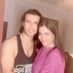 Humaima Malick Instagram - تم ہمارے گھر کی رونق ہو ابو سلطان ہو تم فقط بھائی نہیں ہو! تم تو میری جان ہو !! Tum Hamare Ghar ki Ronaq ho, Abu Sultan Ho ! Tum Faqat Bhai Nahi Ho ! Tum To meri Jan ho ! ❤️❤️❤️❤️ @ferozekhan Ali Zaryoun