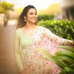 Indhuja Ravichandran Instagram - 🌿💚🌿 . . . Shot by @they_call_me_keshu Wearing @the_trendy_turns & @aayisha_the_fashion_form Styling @stylebyannapurna Jewellery @houseofqc