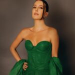 Isabelle Kaif Instagram - 🍀🖤🍀 #pinkvillastyleiconsawards Touch of Glam