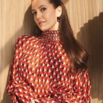 Isabelle Kaif Instagram - cherry bomb 🍒💥 Pic : @trishasarang Makeup : @anumariyajose Hair : @sajzdot Styling : @nidhiagarwal_ Outfit : @shopverb Jewellery : @voycejewellery 𝑪𝒉𝒆𝒓𝒓𝒚 𝑩𝒐𝒎𝒃