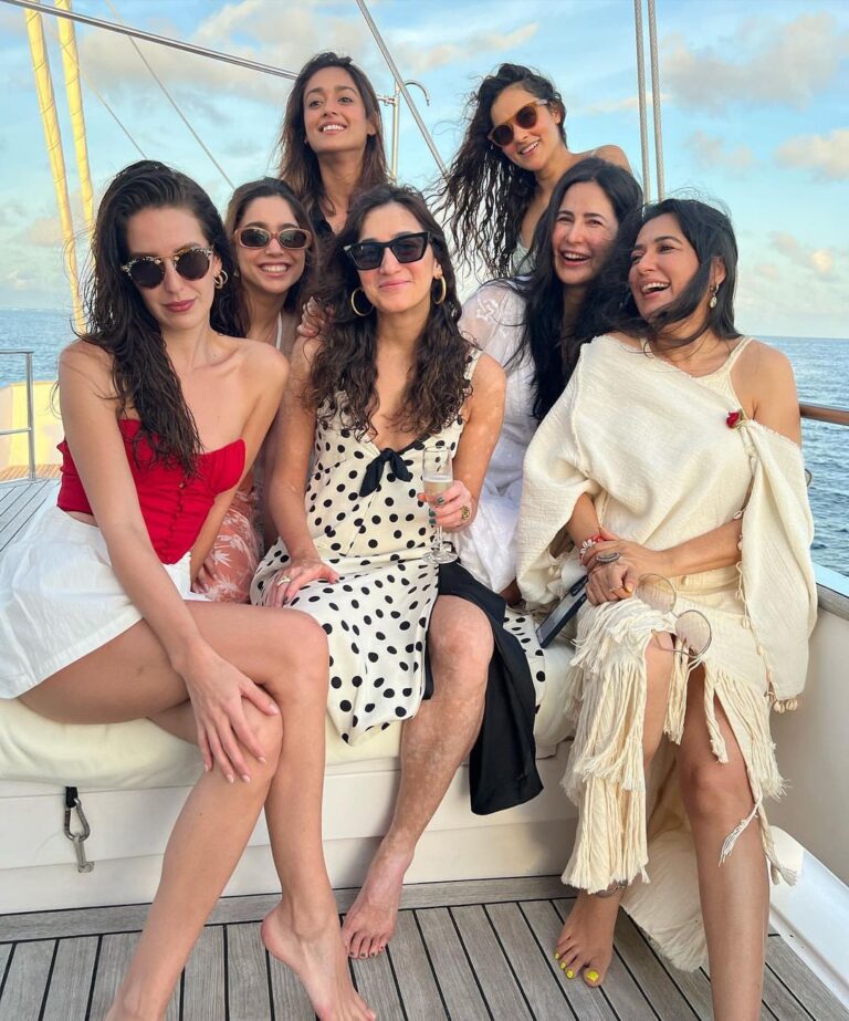 Isabelle Kaif Instagram - island girls on a island boat doing island things 🌊☀️⚓️ #island