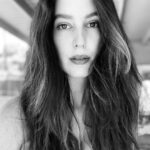 Isabelle Kaif Instagram - hey it’s been a while 🖤🤍🖤 Mumbai - मुंबई