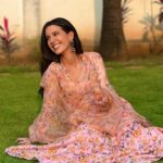 Isabelle Kaif Instagram - spent a lot time sitting in fields this week FIELD DAY